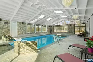 91 Chestnut Ridge Rd, Saddle River, NJ 07458 - Photo 3