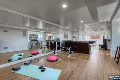 91 Chestnut Ridge Road, Saddle River, NJ 07458 - Photo 37