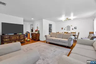 266 Garibaldi Ave, Lodi, NJ 07644 - Photo 11