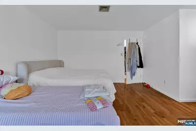 266 Garibaldi Avenue, Lodi, NJ 07644 - Photo 31