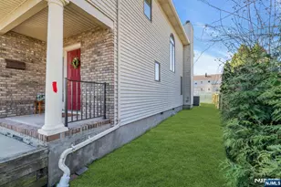 266 Garibaldi Ave, Lodi, NJ 07644 - Photo 37
