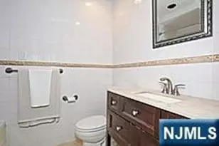 12 Danbury Ct 12A, Washington Township, NJ 07676 - Photo 11