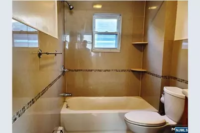 301 Burhans Avenue, Haledon, NJ 07508 - Photo 19