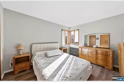 388 Highland Avenue, Cliffside Park, NJ 07010 - Photo 17
