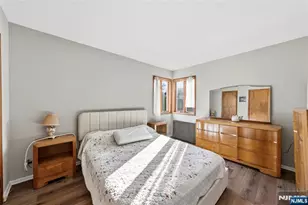 388 Highland Ave, Cliffside Park, NJ 07010 - Photo 17