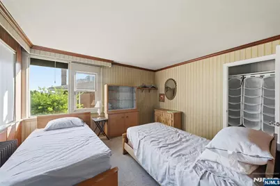 388 Highland Avenue, Cliffside Park, NJ 07010 - Photo 19