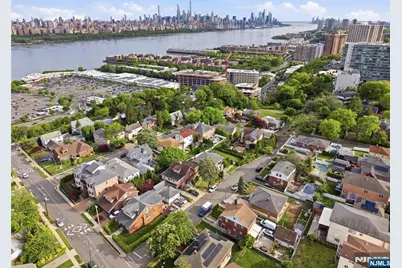388 Highland Avenue, Cliffside Park, NJ 07010 - Photo 5