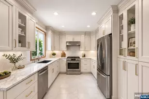 388 Highland Ave, Cliffside Park, NJ 07010 - Photo 45