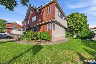 388 Highland Ave, Cliffside Park, NJ 07010 - Photo 9