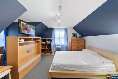 388 Highland Avenue, Cliffside Park, NJ 07010 - Photo 39