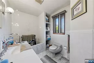 388 Highland Ave, Cliffside Park, NJ 07010 - Photo 33