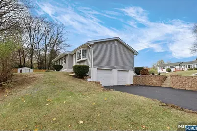 6 Van Buren Avenue, Vernon, NJ 07462 - Photo 9