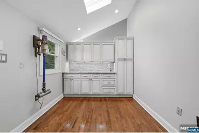 29 Fischer Avenue, Nutley, NJ 07110 - Photo 13