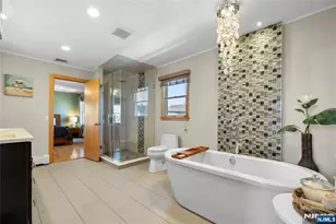 66 Roehrs Dr, Wallington, NJ 07057 - Photo 17