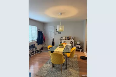215 Orchard Pk 215 #215, Allendale, NJ 07401 - Photo 3