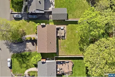 90 McNomee Street, Oakland, NJ 07436 - Photo 33