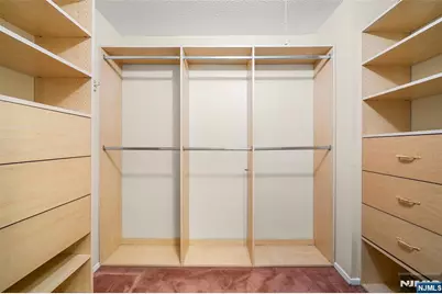 7855 Boulevard East 19L #19L, North Bergen, NJ 07047 - Photo 17