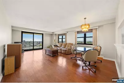 7855 Boulevard East 19L #19L, North Bergen, NJ 07047 - Photo 9