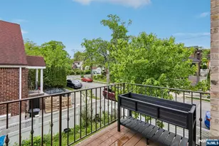 330 New York Ave B, Fort Lee, NJ 07024 - Photo 25