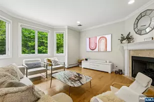 330 New York Ave B, Fort Lee, NJ 07024 - Photo 9