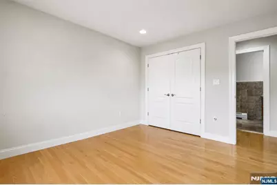 330 New York Avenue B #B, Fort Lee, NJ 07024 - Photo 37