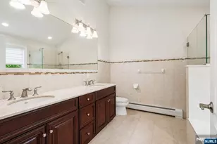 330 New York Ave B, Fort Lee, NJ 07024 - Photo 29