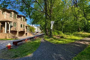 330 New York Ave B, Fort Lee, NJ 07024 - Photo 45