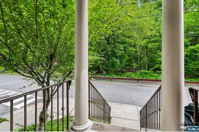 330 New York Avenue B #B, Fort Lee, NJ 07024 - Photo 5