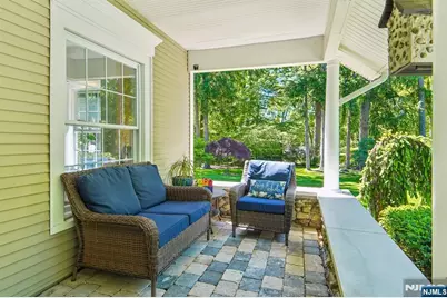 42 Hillside Avenue, Upper Saddle River, NJ 07458 - Photo 5
