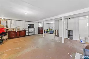 1 Veprek Ln, South Hackensack Township, NJ 07606 - Photo 31