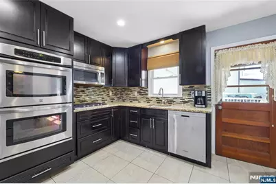 1 Veprek Lane, South Hackensack Township, NJ 07606 - Photo 7
