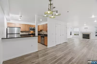 116 Chariot Court 116 #116, Piscataway Township, NJ 08854 - Photo 11