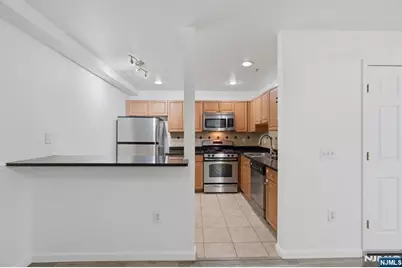116 Chariot Court 116 #116, Piscataway Township, NJ 08854 - Photo 11