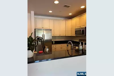 7400 River Road 217 #217, North Bergen, NJ 07047 - Photo 9