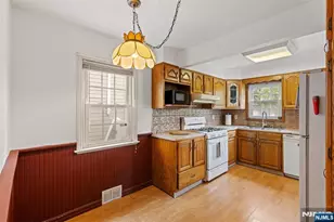8 Huntting Dr, Dumont, NJ 07628 - Photo 11