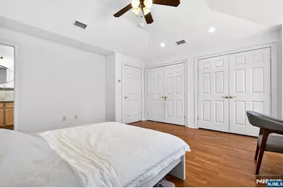 445 7th Street A #A, Palisades Park, NJ 07650 - Photo 17