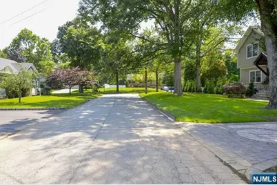11 Madison Heights, Wyckoff Township, NJ 07481 - Photo 31