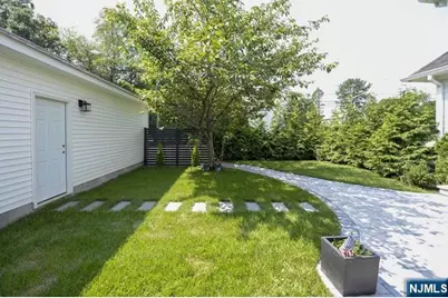 11 Madison Heights, Wyckoff Township, NJ 07481 - Photo 27