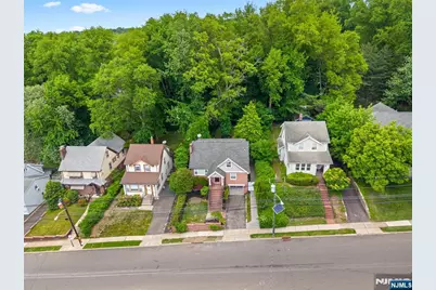 243 Van Nostrand Avenue, Englewood, NJ 07631 - Photo 29
