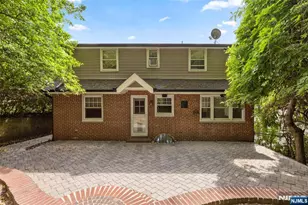 243 Van Nostrand Ave, Englewood, NJ 07631 - Photo 27