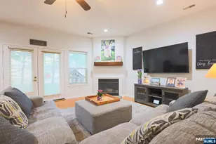 8409 Brittany Dr, Wayne, NJ 07470 - Photo 15