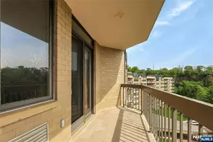 10 Smith Manor Blvd 804, West Orange Township, NJ 07052 - Photo 33