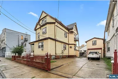 144-146 Pearsall, Jersey City, NJ 07305 - Photo 1