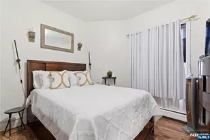 144-146 Pearsall, Jersey City, NJ 07305 - Photo 15