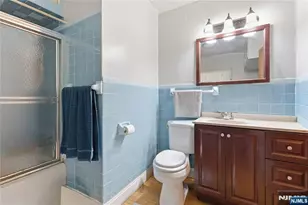 144-146 Pearsall, Jersey City, NJ 07305 - Photo 11