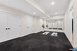 396 Knollwood Rd, Ridgewood, NJ 07450 - Photo 41