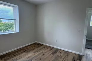 49 Summit Ave 2, Lyndhurst Township, NJ 07071 - Photo 21