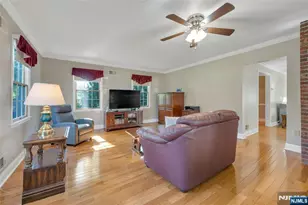 678 Millbrook Rd, River Edge, NJ 07661 - Photo 15