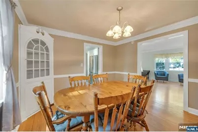 678 Millbrook Road, River Edge, NJ 07661 - Photo 7