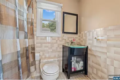 874 Elm Avenue, River Edge, NJ 07661 - Photo 5